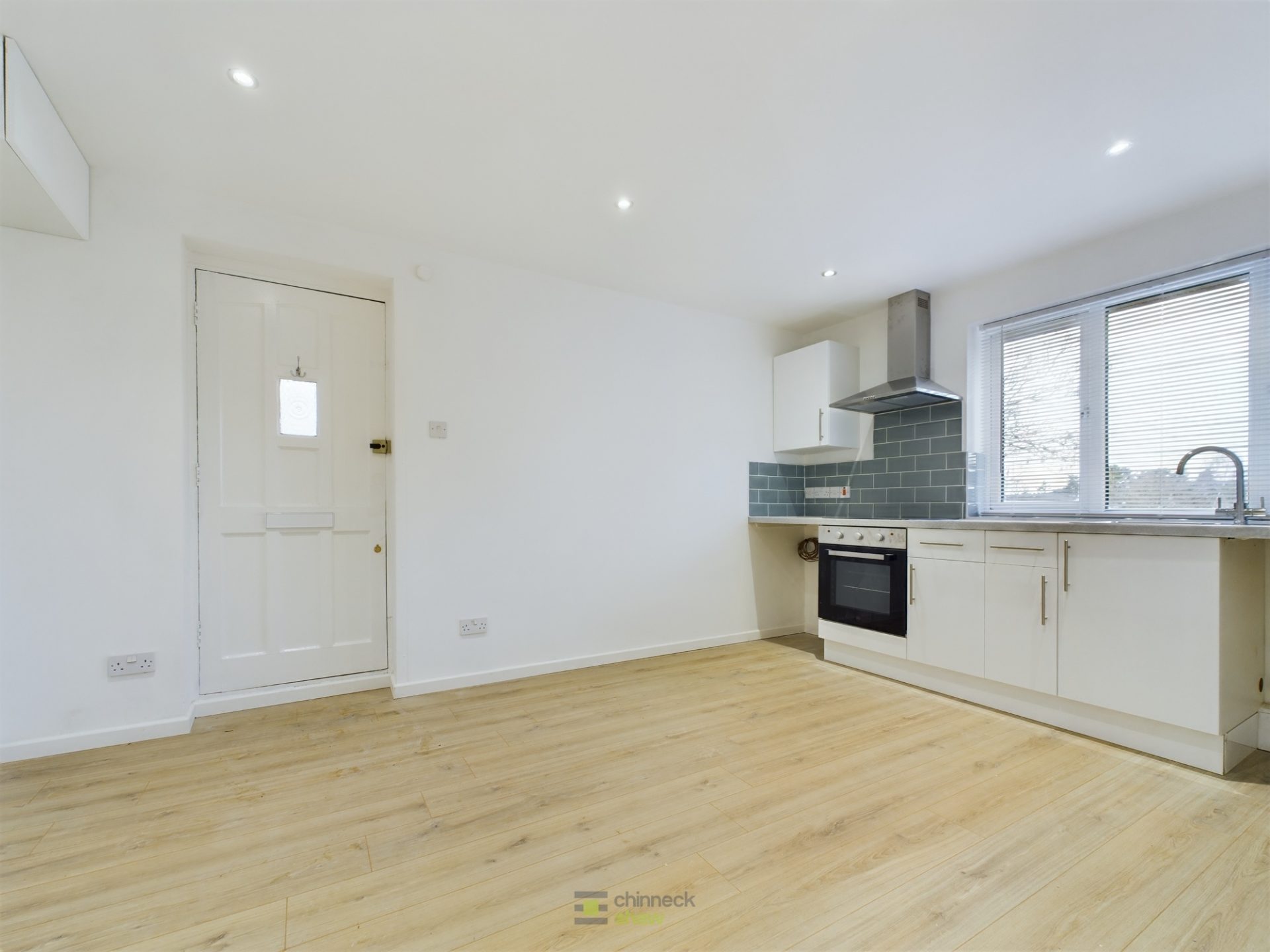 Midhurst, Oakwood Close, Midhurst, GU29 Chinneck Shaw Estate Agents