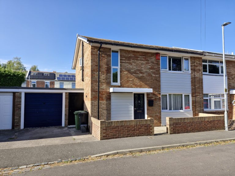 Tamworth Road, Portsmouth, PO3