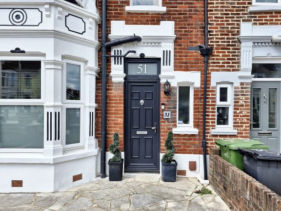 Langstone Road Image