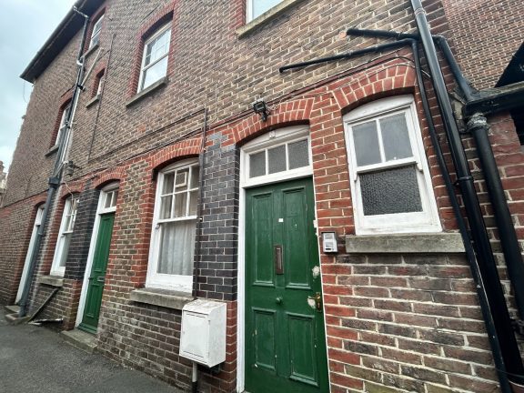 Lower Flat Image