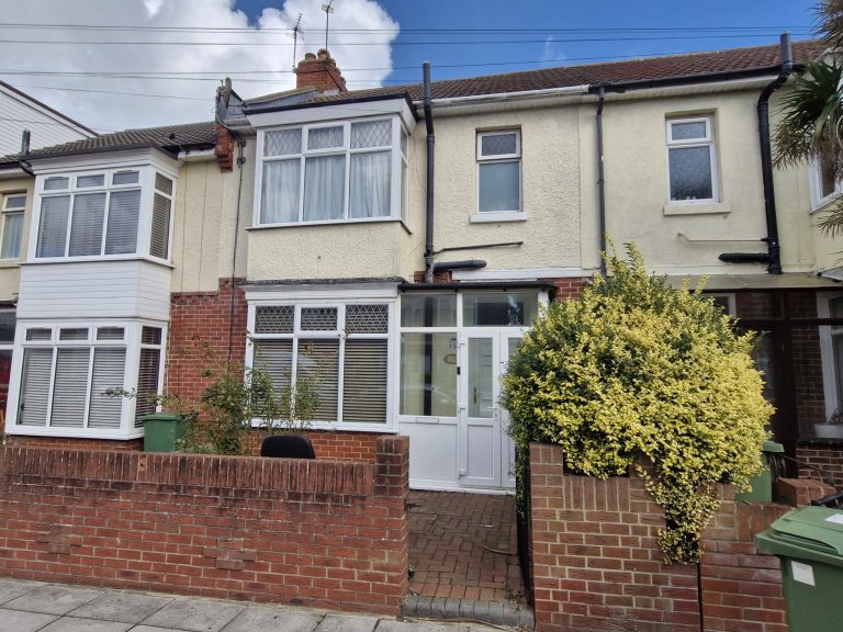 Lichfield Road, Portsmouth, PO3