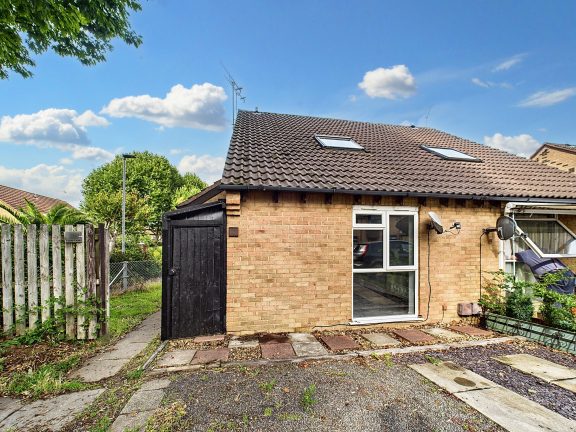 Ecton Lane Image