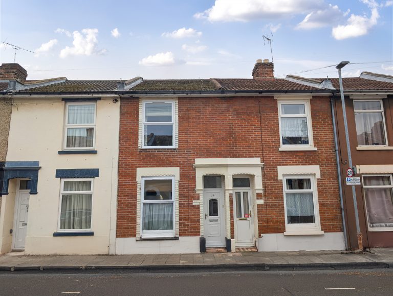 Liverpool Road, Portsmouth, PO1