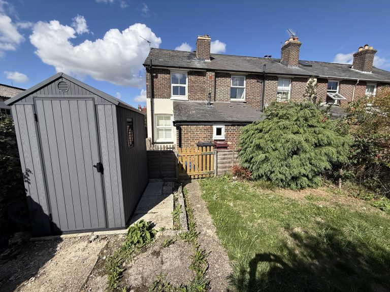 Jubilee Terrace, East Street, Westbourne, PO10 8SG