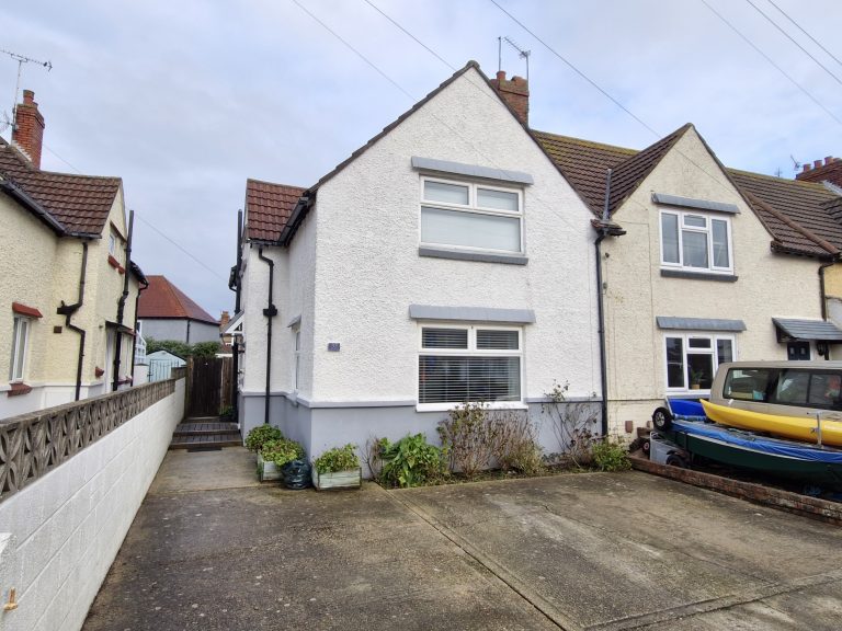 Cadnam Road, Southsea, PO4