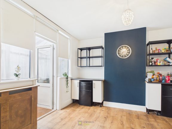 Chesterfield Road Image