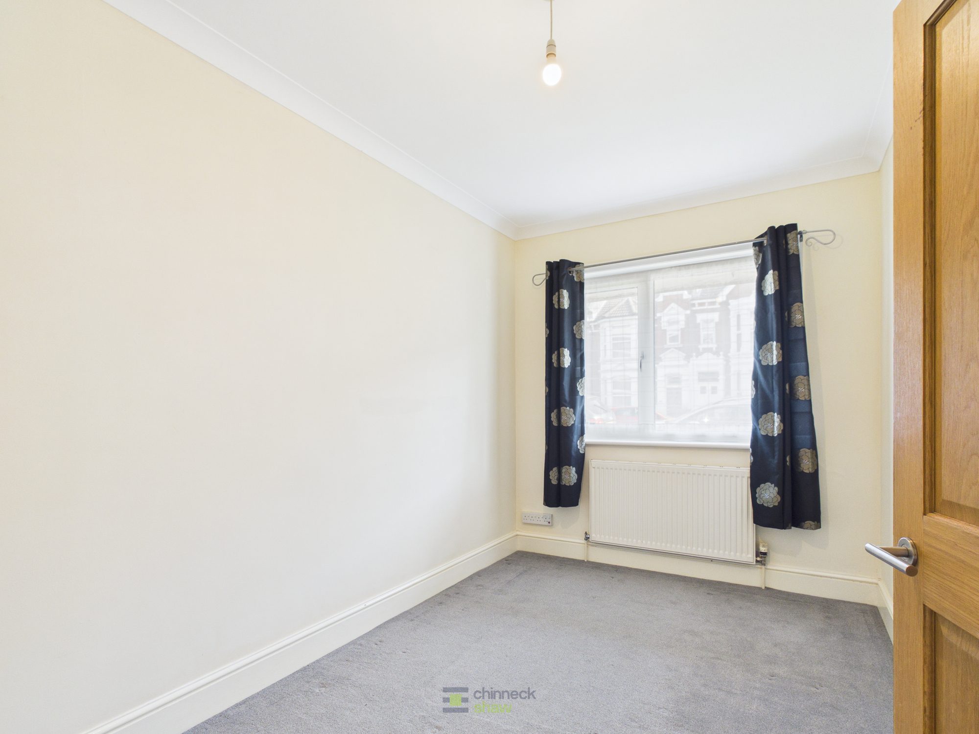 CAM02212G0-PR0680-STILL009.jpg