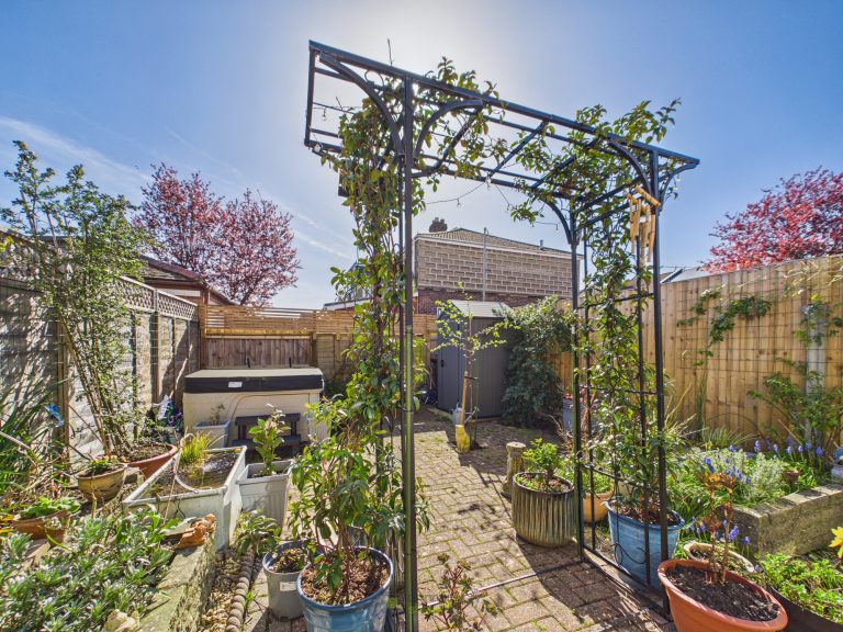 Tangier Road, Portsmouth, PO3