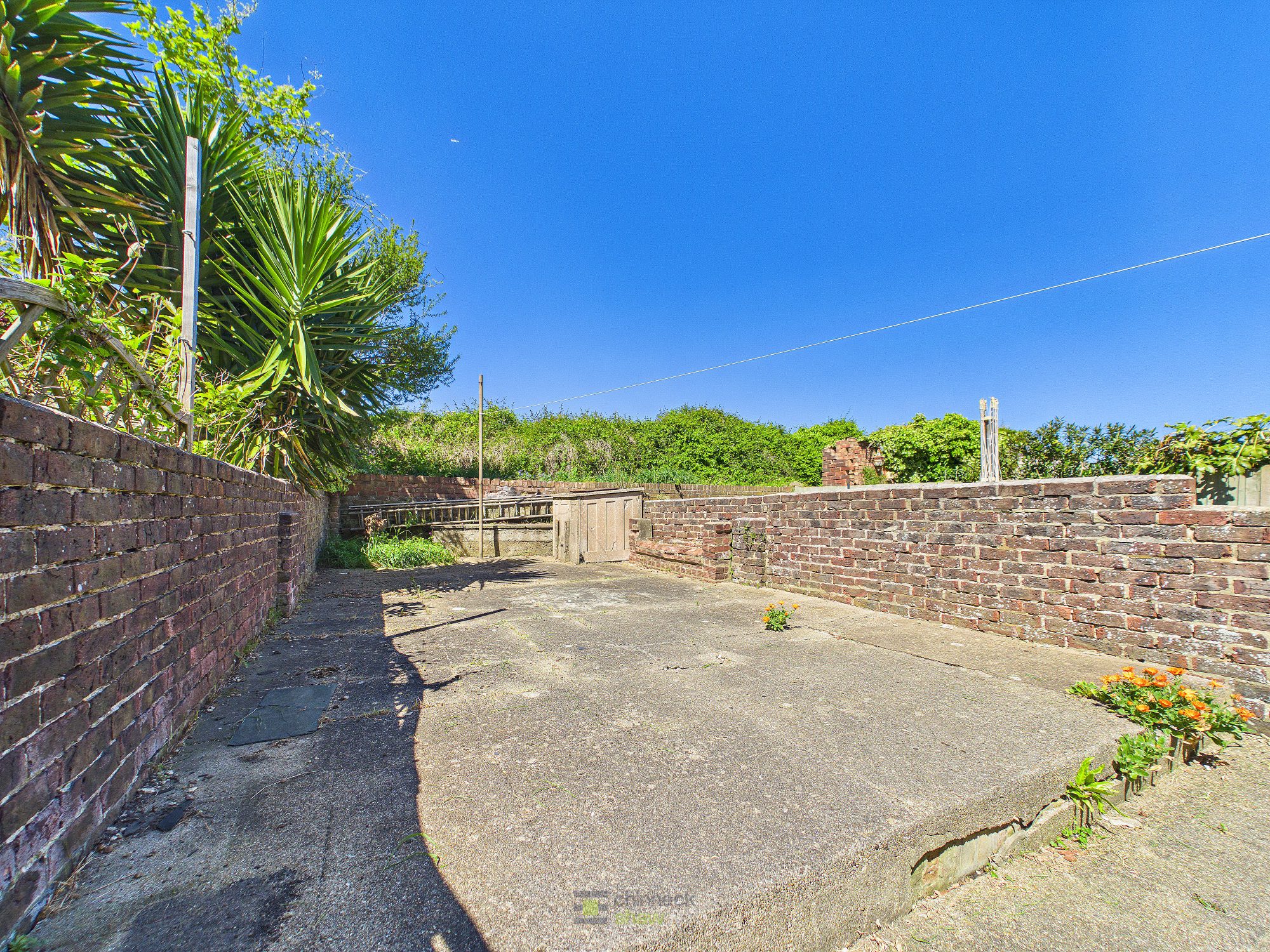 CAM02212G0-PR0710-STILL016.jpg
