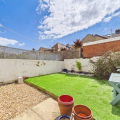 Eastfield Road, Southsea, PO4