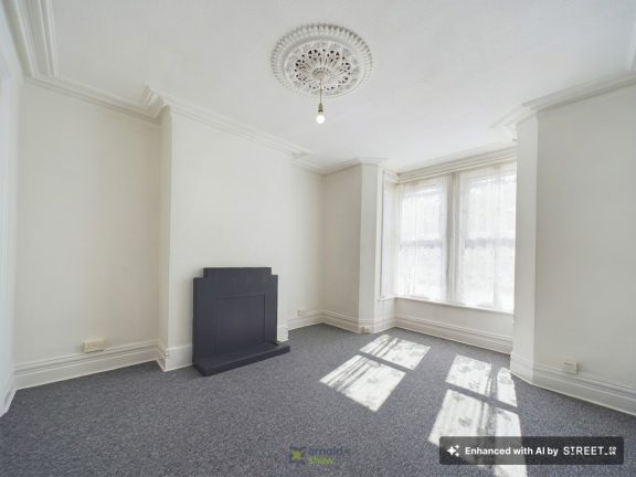 Lower Flat Image
