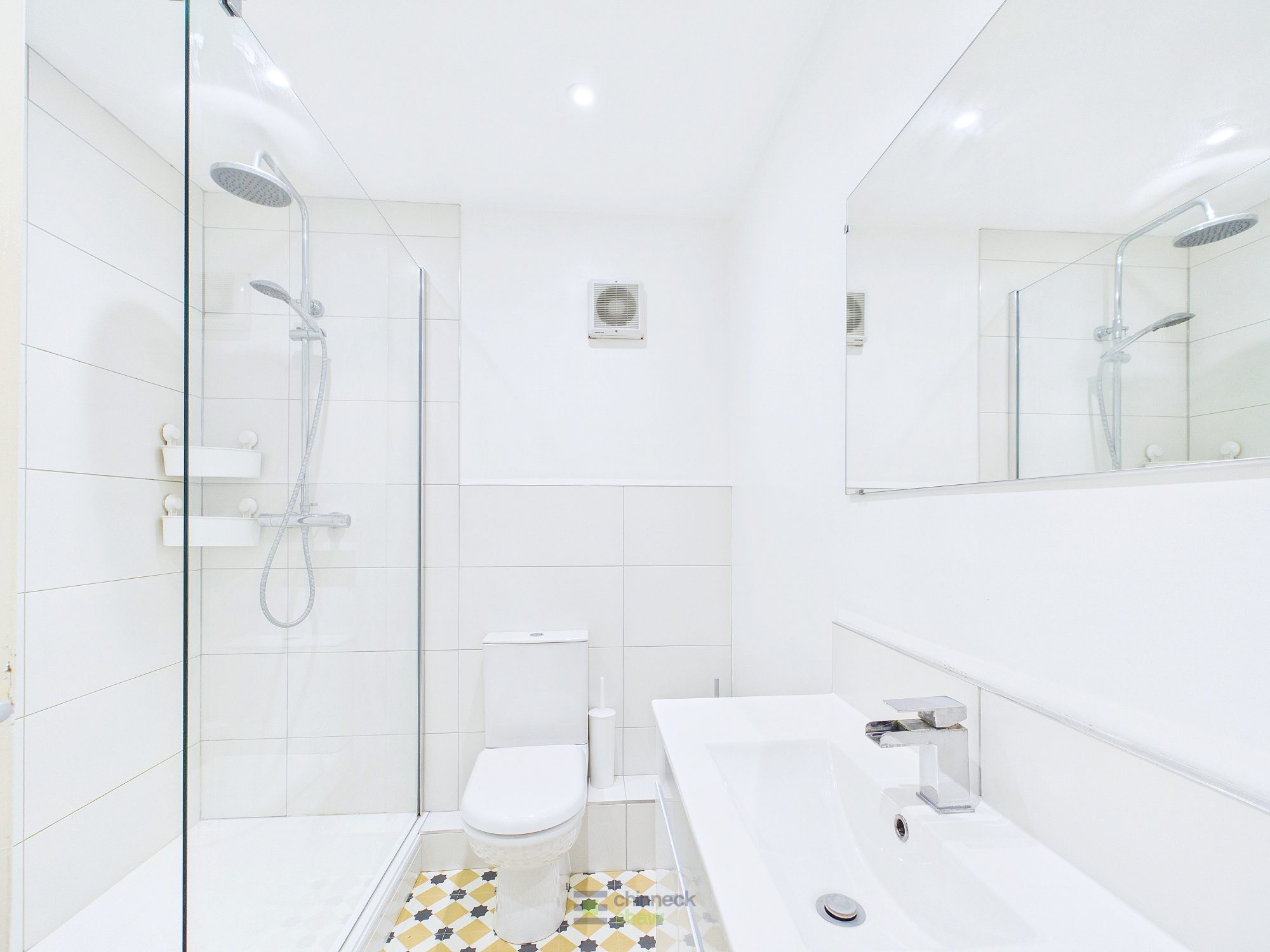 CAM02212G0-PR0780-STILL014.jpg