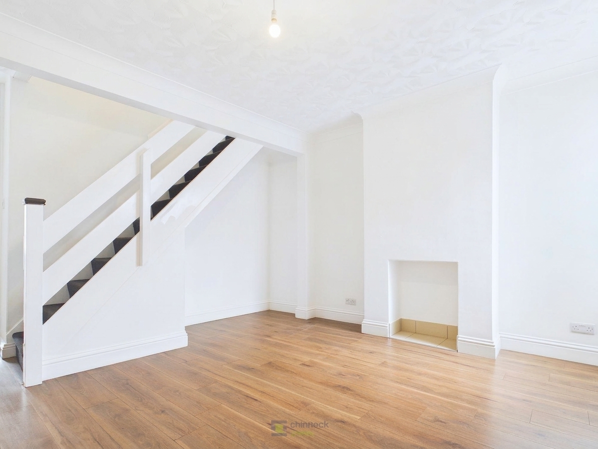Second living area