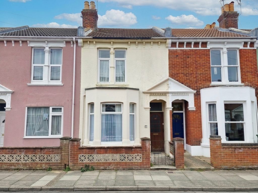 Queens Road, Portsmouth, PO2